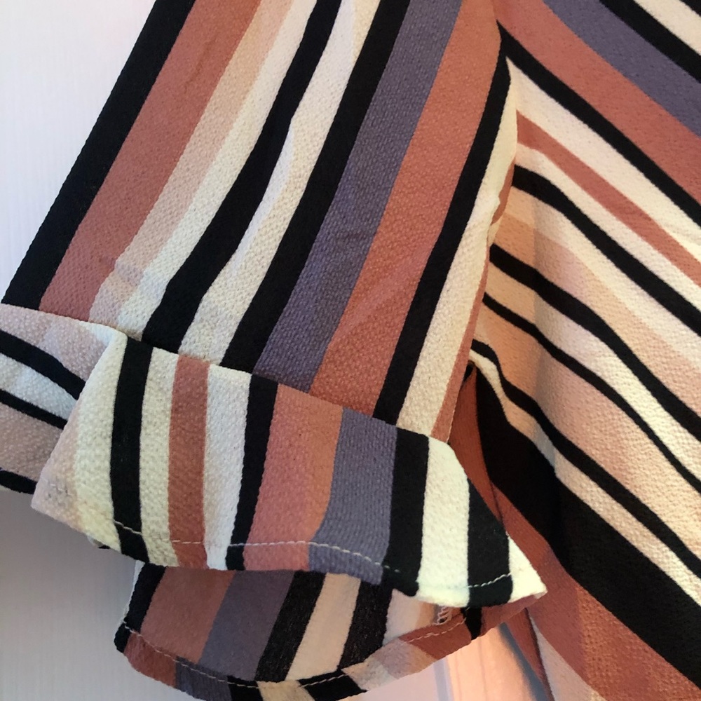 Striped Blouse - Picture 4 of 5